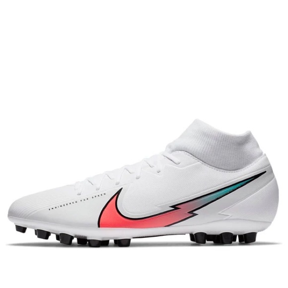 Nike Mercurial Superfly 7 Academy AG
White Flash Crimson - Picture 1 of 5